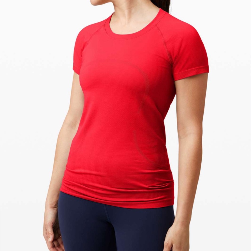 Red swiftly tech! Size 4!